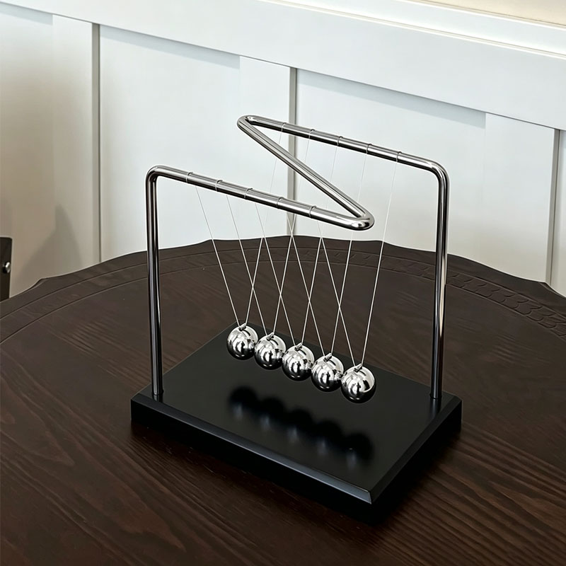 N Shaped Newton's Cradle Balan - đánh giá và giá Office Tech Gadgets