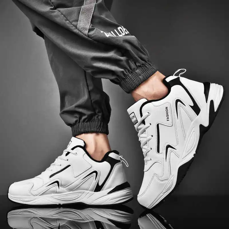 Cold-proof Spring Gym Sneakers - đánh giá và giá Office Tech Outfits